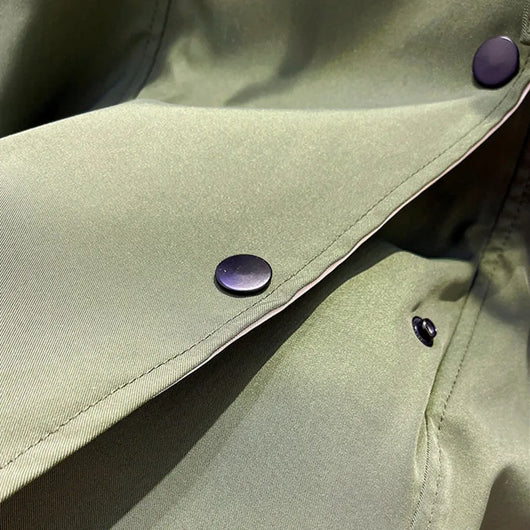 Alva™ – Coupe-vent imperméable avec capuche