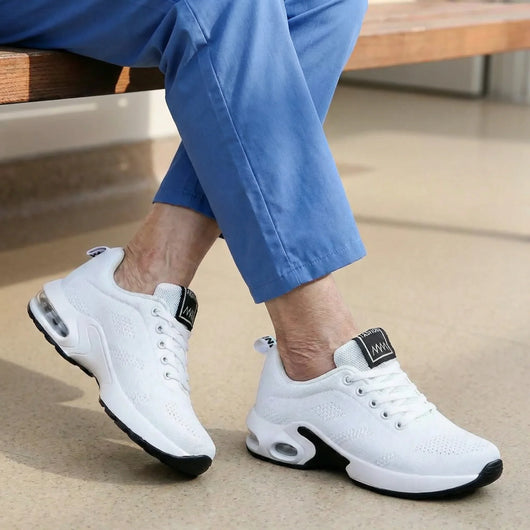 ErgoVita™ - Sneakers for nurses and nursing assistants