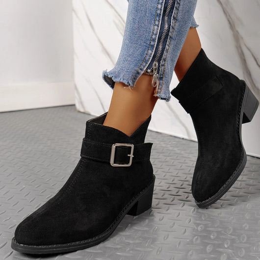 Anabelle™ – Bottines en daim avec boucle chic